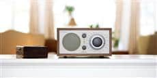 Tivoli Model One Noyer