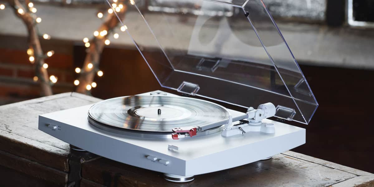 Audio-Technica AT-LP3 Blanc  Platines vinyle Hi-Fi sur EasyLounge