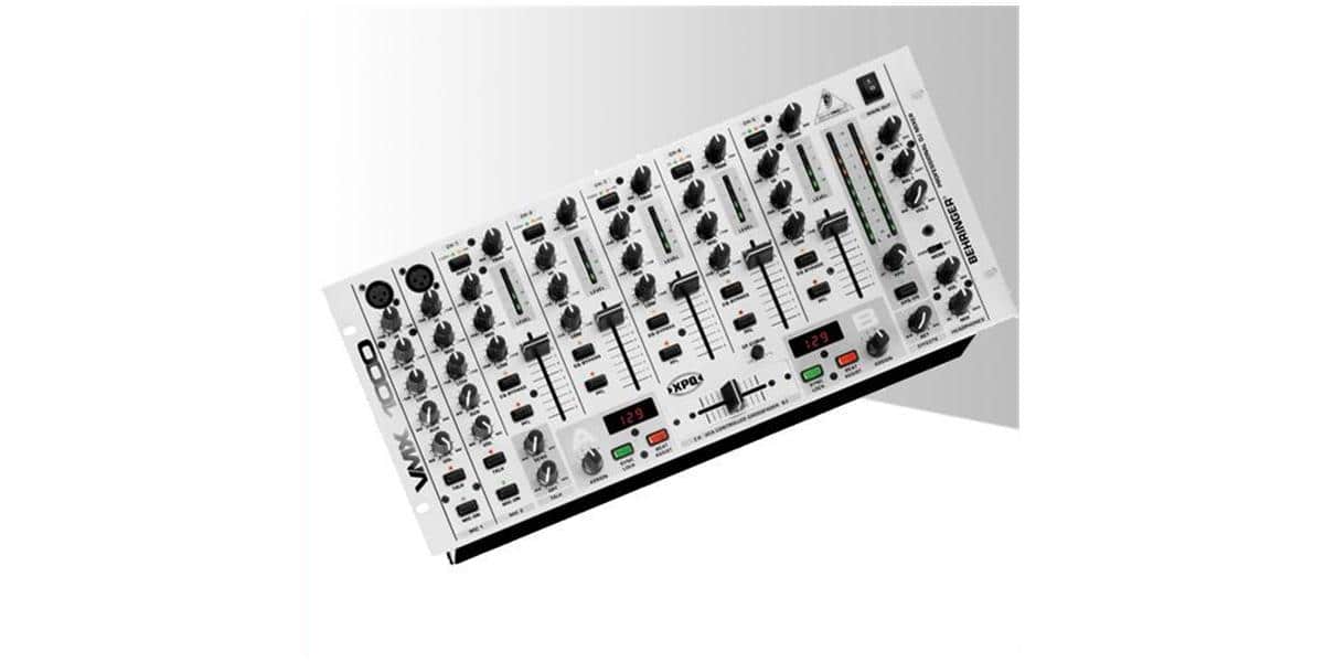 Behringer VMX1000