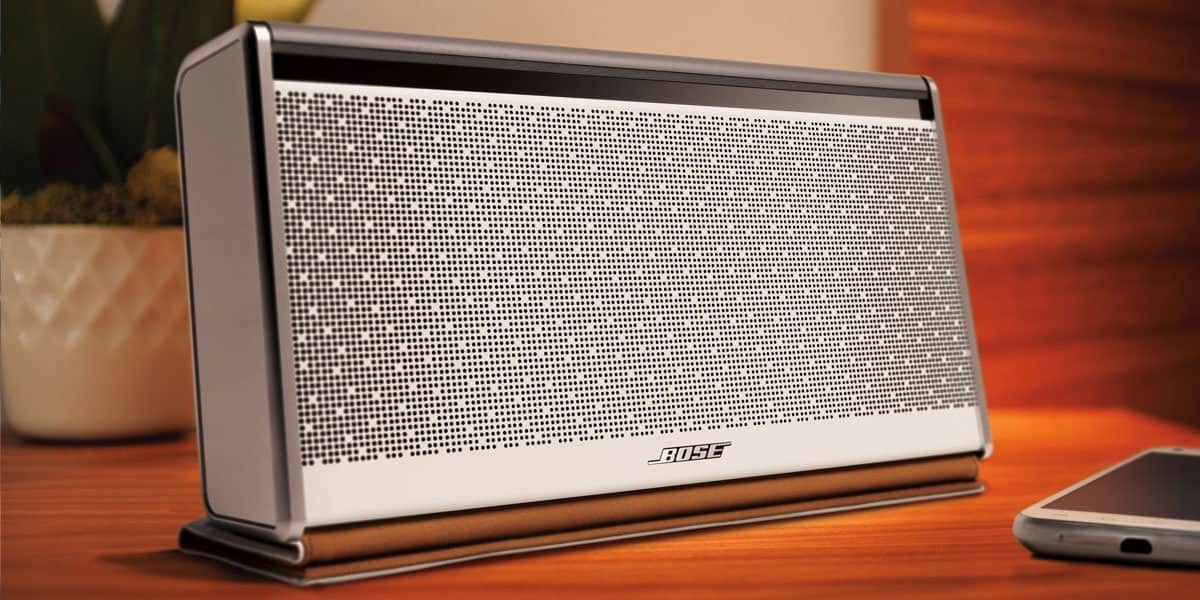 Bose SoundLink II Blanc Enceintes Bluetooth sur EasyLounge