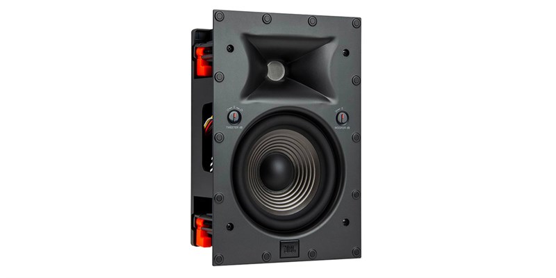 JBL Studio 6 6IW