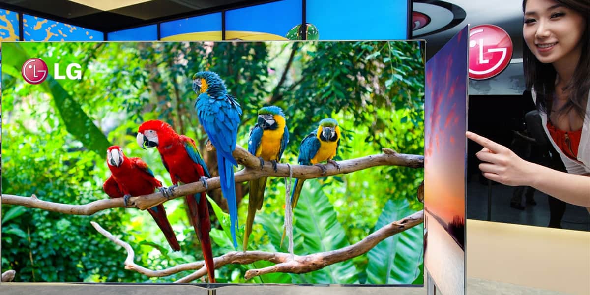 LG Electronics 55EM9600