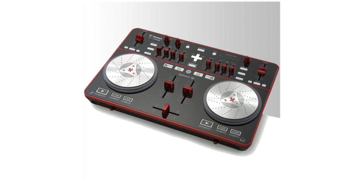 Vestax TYPHOON