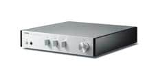 Yamaha A-670 Silver