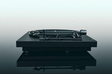 Pro-ject A1 OM 10 Noir - EasyLounge - 11