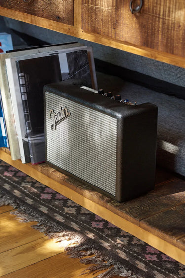 Fender Monterey Noir - EasyLounge - 8