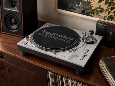 Technics SL-1200 MK7 Silver - EasyLounge - 2