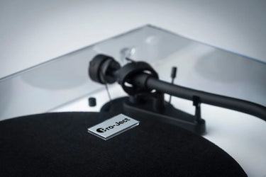 Pro-ject Debut III S Audiophile Blanc laqué - EasyLounge - 7