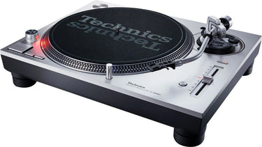 Technics SL-1200 MK7 Silver