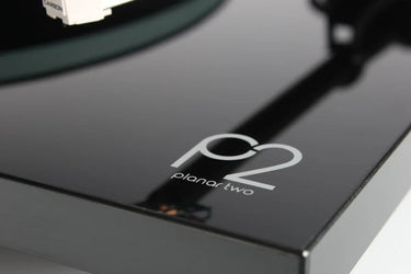 Rega Planar 2 Noir laqué Carbon MM - EasyLounge - 6