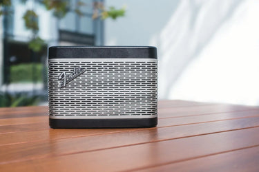 Fender Newport Noir - EasyLounge - 15