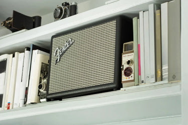 Fender Monterey Noir - EasyLounge - 26