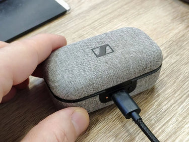 Sennheiser Momentum True Wireless Noir - EasyLounge - 23