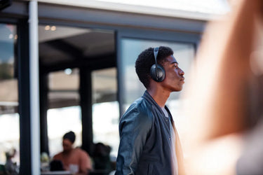 Bose Noise Cancelling Headphones 700 Noir - EasyLounge - 25