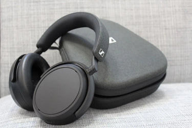 Sennheiser Momentum 4 Noir - EasyLounge - 4