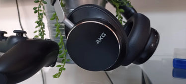 AKG N9 Hybrid Noir - EasyLounge - 17