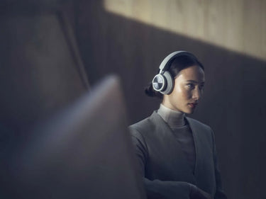 Bang & Olufsen Beoplay Portal PS5/PC Gris clair - EasyLounge - 19