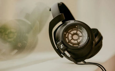 Sennheiser HD 820 Noir - EasyLounge - 14