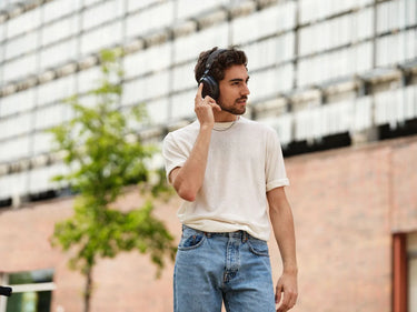 Sennheiser Momentum 4 Noir - EasyLounge - 8