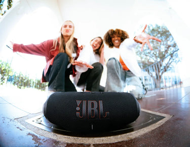 JBL Charge 6 Noir - EasyLounge - 18