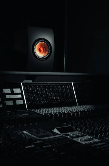 KEF LS50 Noir - EasyLounge - 5