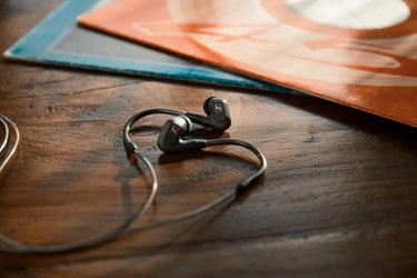 Sennheiser IE 300 Noir - EasyLounge - 15