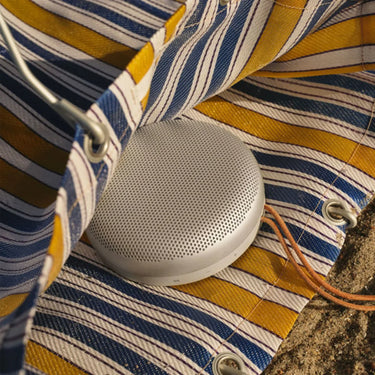 Bang Olufsen Beosound A1 2nd Gen Grey Mist - EasyLounge - 9