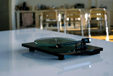 Pro-ject T2 W Noir laqué - EasyLounge - 11