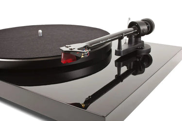 Pro-ject Debut Carbon Reference Noire laqué - EasyLounge - 3