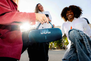 JBL Charge 6 Bleu - EasyLounge - 16
